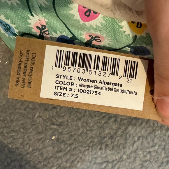 Holiday TOMS Alpargata Slip-Ons - Picture 3 of 4